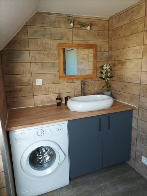 Charmant Appartement Proche Commerces Et Plages Guilvinec المظهر الخارجي الصورة